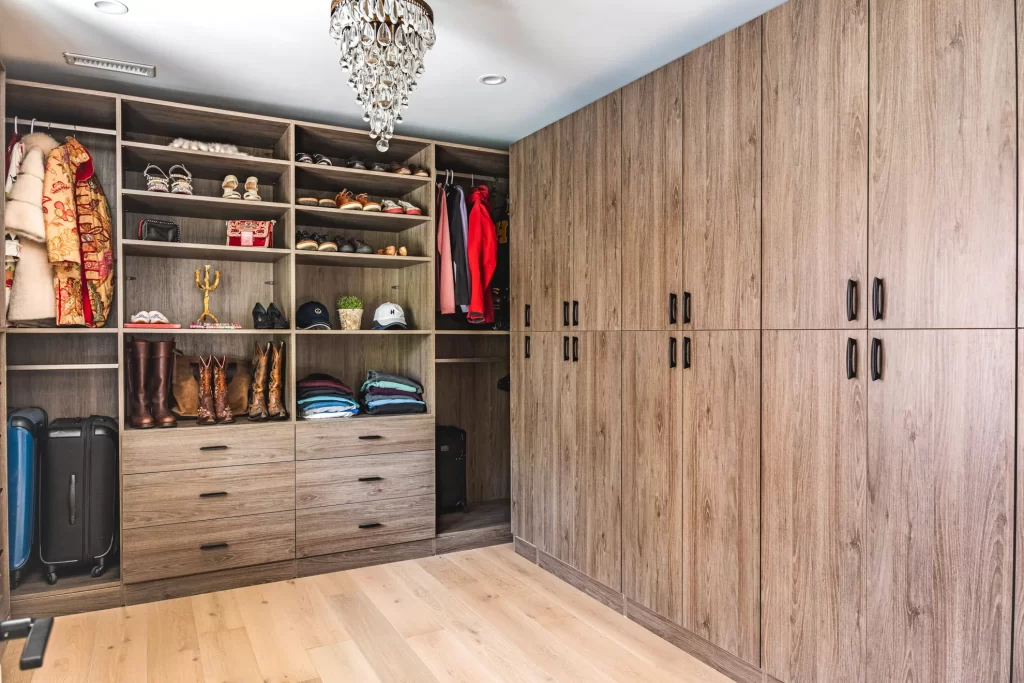 Walk-In Closets