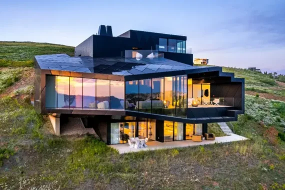 Modern Mountain Homes